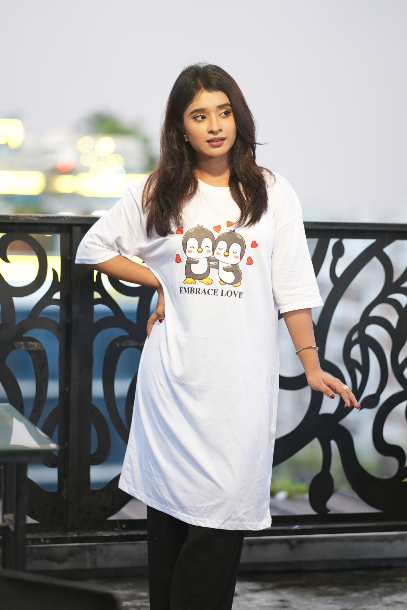 Ladies Long T-Shirt (Embrance Love White)